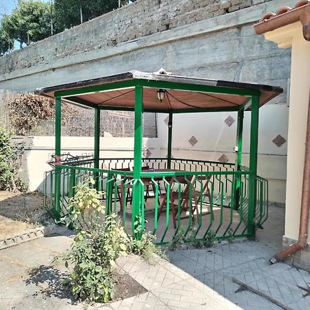 B&B Civitavecchia La Casetta Con Giardino Dış mekan fotoğraf