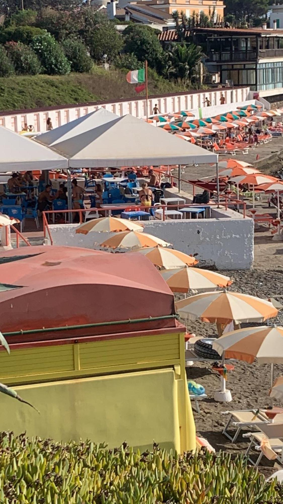 B&B Civitavecchia La Casetta Con Giardino Dış mekan fotoğraf