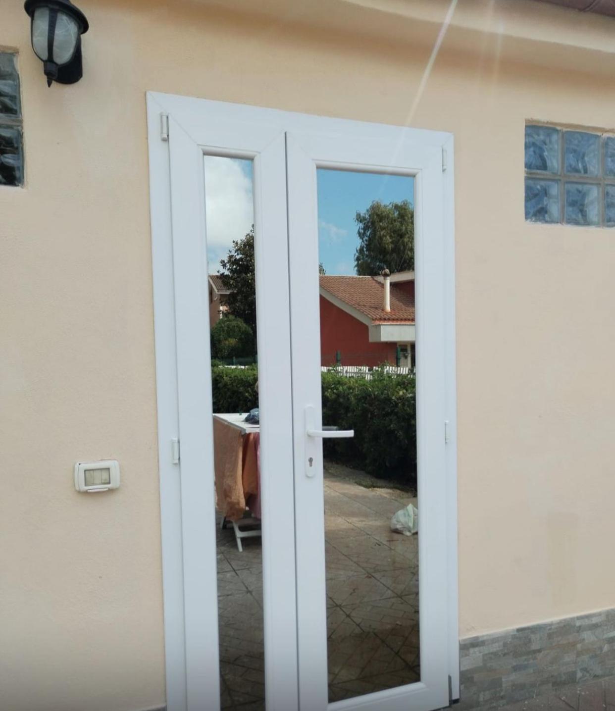 B&B Civitavecchia La Casetta Con Giardino Dış mekan fotoğraf