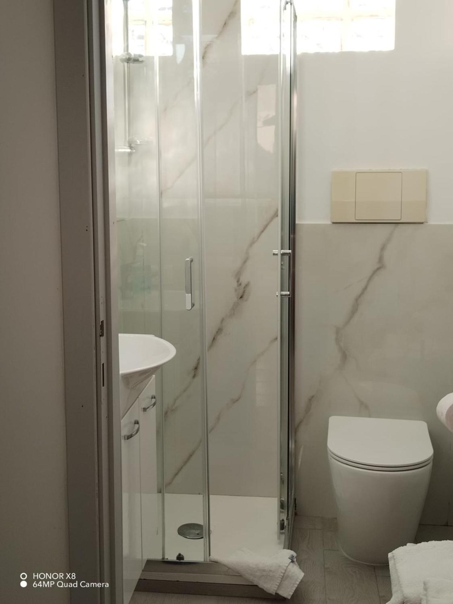 B&B Civitavecchia La Casetta Con Giardino Dış mekan fotoğraf